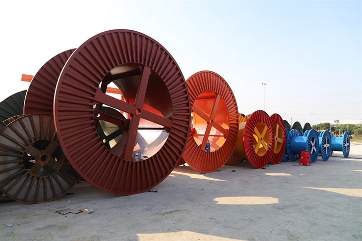 Empty Steel Cable Spools (3)(001)